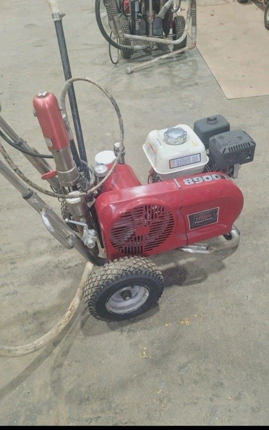 Titan Powertwin 8900 Plus