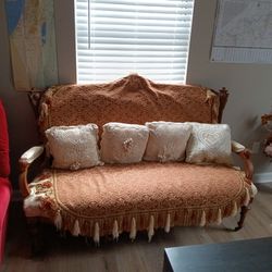 Elegant Couch Bench