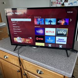 32 TCL Smart TV