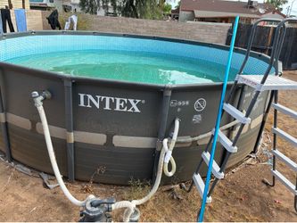 Intex Pool