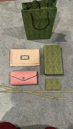 Gucci Wallet 