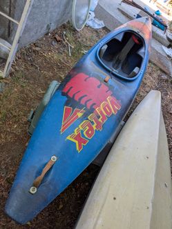 Dagger Vortex kayak