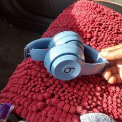 Slate Blue Beats Solo 4
