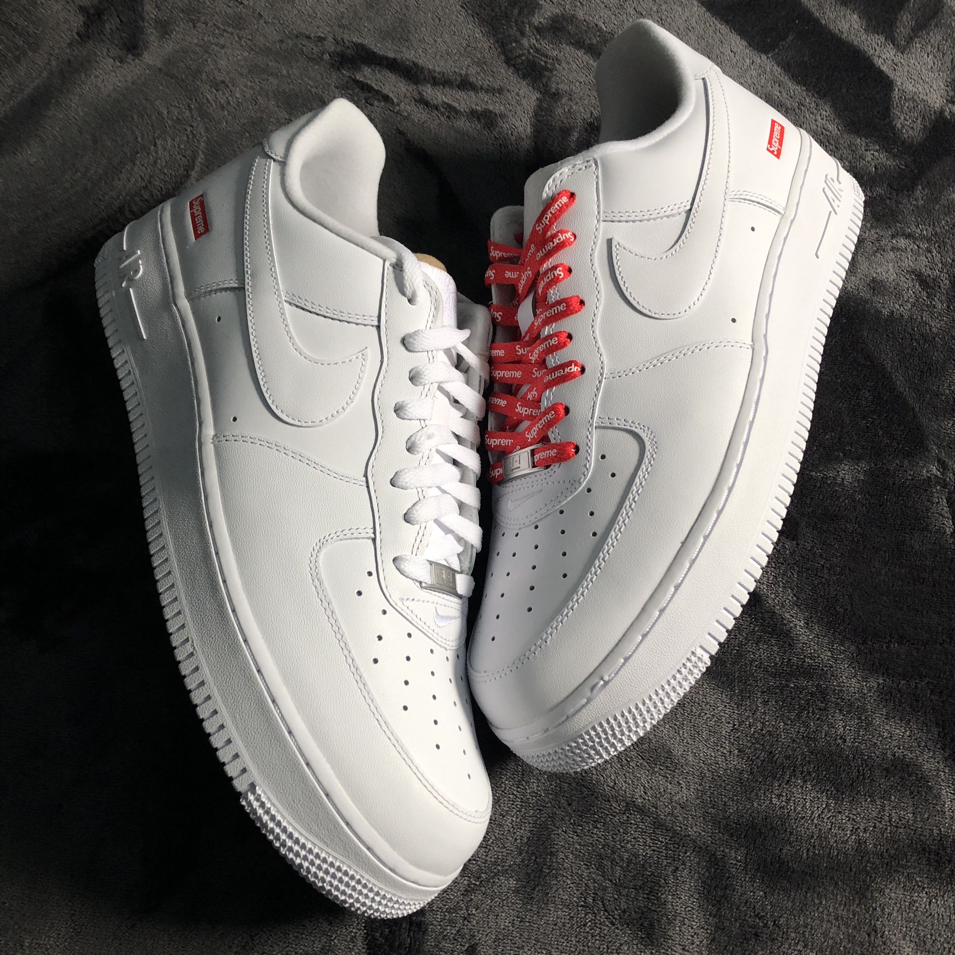 SUPREME X AIR FORCE 1 LOW WHITE SIZE 12