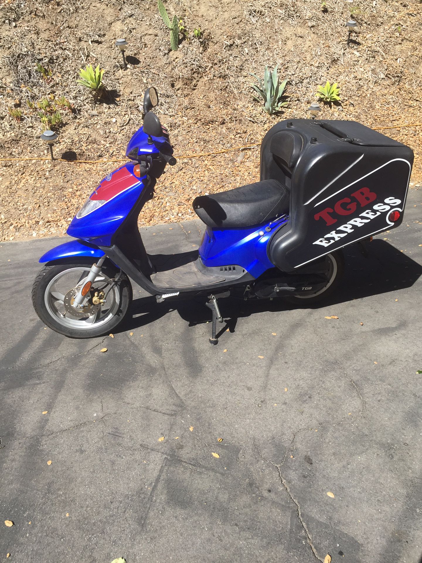 2017 Express 50cc Scooter