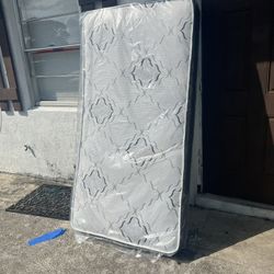 561⭐️410⭐️3893⭐️Mattresses: twin, Full, Queen, king mattresses!!!!!! Regular, plush, pillow top available!🚚!!!’⭐️ Habló Español 