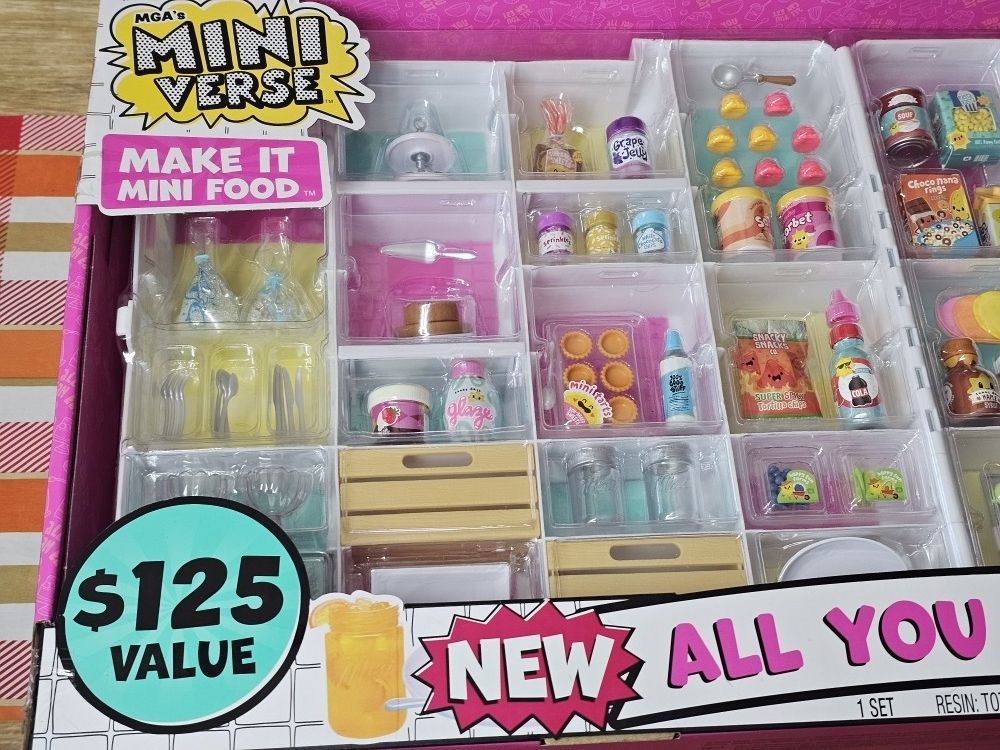 Brand New Mini Brands All You Can Eat Mega Food Set – 125 Minis – Rare!