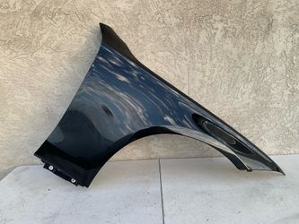 Mercedes Benz S Class Right Passenger Fender