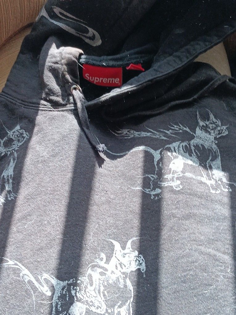 Supreme Medium 20 Obo Small Hole Back