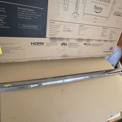 60 Impala 2 Door Ht Rear Glass Lower Trim 