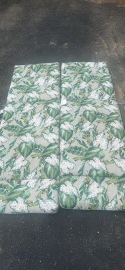 Outdoor Chaise Lounge Cushions Tropical Print Set of 2