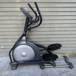 Free - Esprit By Spirit EL455 Elliptical 