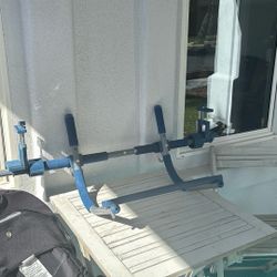 Pull Up Bar
