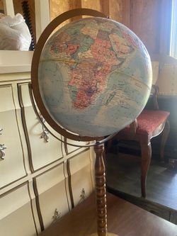 Replogue goble  Pedestal