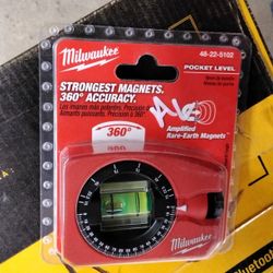 Milwaukee Pocket Level 360°