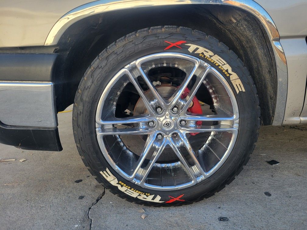 Rims And 90% Tires