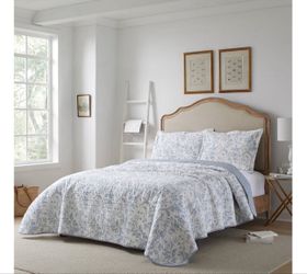 New!โจ Laura Ashley lightweight reversible quilt set Full/Queen