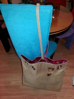 Leigh Anne Barnes Convertible and Reversible Purse