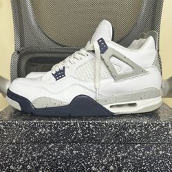 Jordan 4 Midnight Navy ( Size 12 )