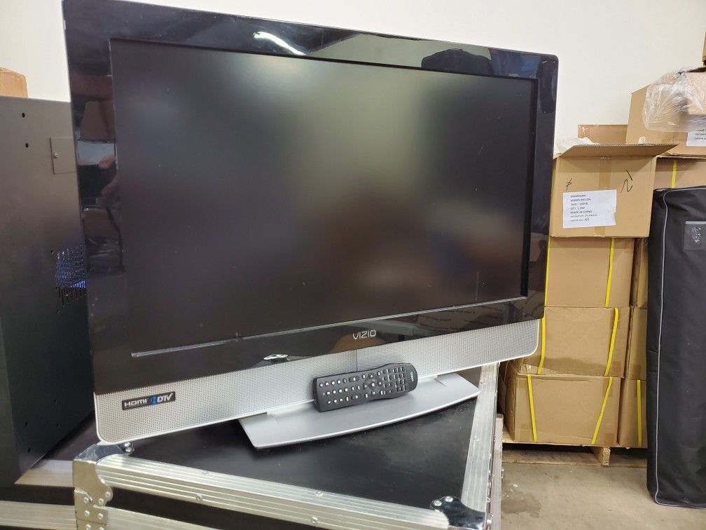 Vizio 32 inch TV