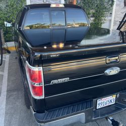 Sungtop Fiberglass Tonneau Cover