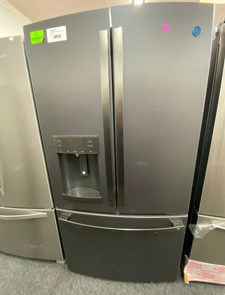 GE GFE28GELDS 27.8 cu. ft. French Door Refrigerator TZL