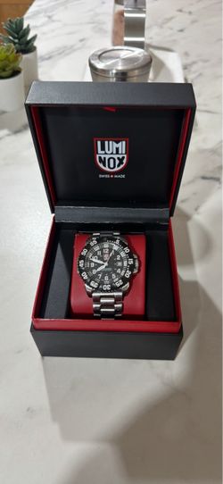 Luminox Swiss Made Watch with Box