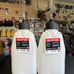 Utility 5.5 Gallons Jug