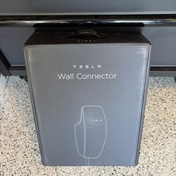 Tesla 8FT Wall Charger 2021 Timeframe Excellent Working Condition