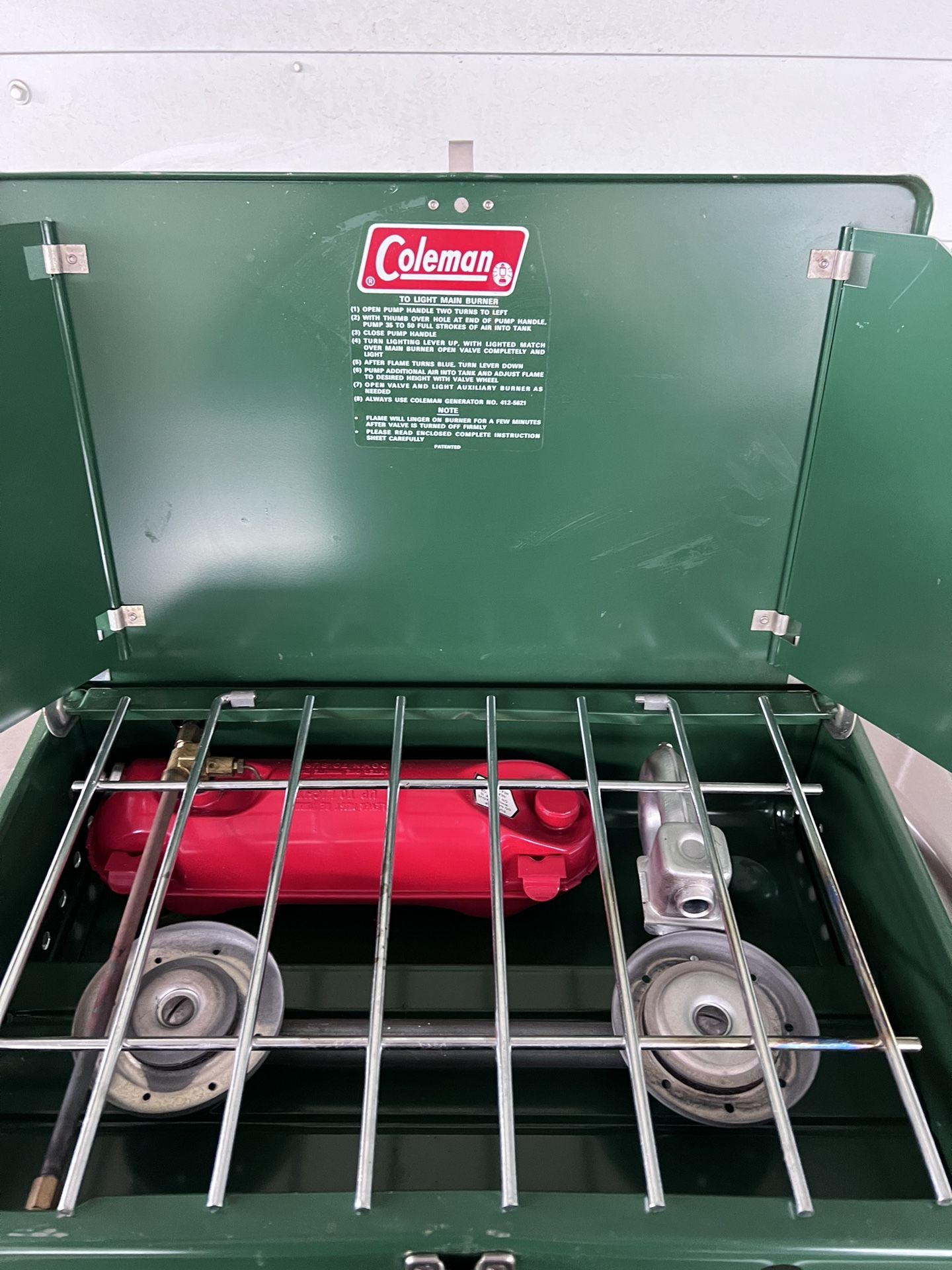 Vintage Coleman 425E Camp Stove 425E499 Burner Stove 1970s