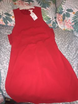 Beautiful HNM Perfect for the holidays
