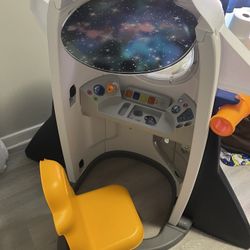 Little Tikes Adventure Rocket 