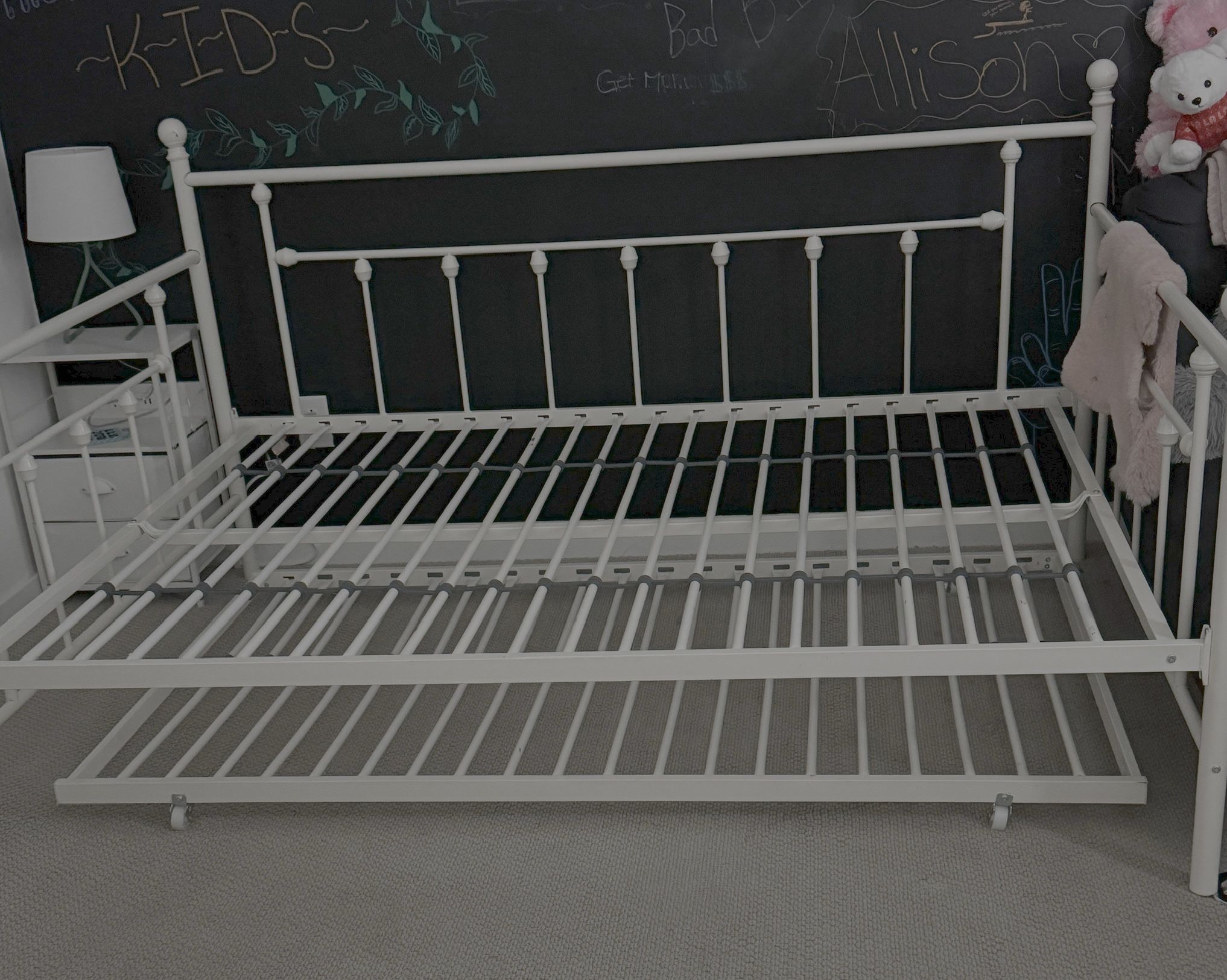 Full Size Trundle With Twin Roll Out Bed