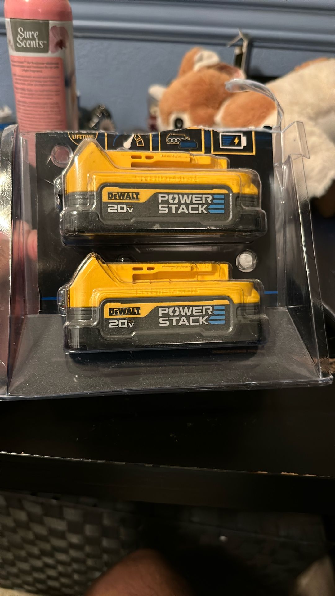 20V MAX Compact Lithium-Ion 1.7AH Battery Pack (2 Pack)
