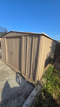 Storage sheld
