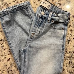 Abercrombie loose jeans SIZE 5/6