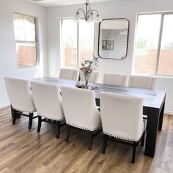 Restoration Hardware Dining Table 