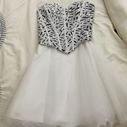 Brand New Narianna Prom Dress