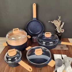 Set of Pots 