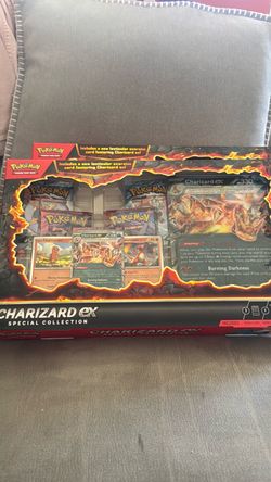 Pokémon Charizard ex Special Collection Box