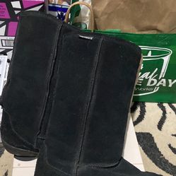 Boots, Womens Bearpaw  Boots Size 8
