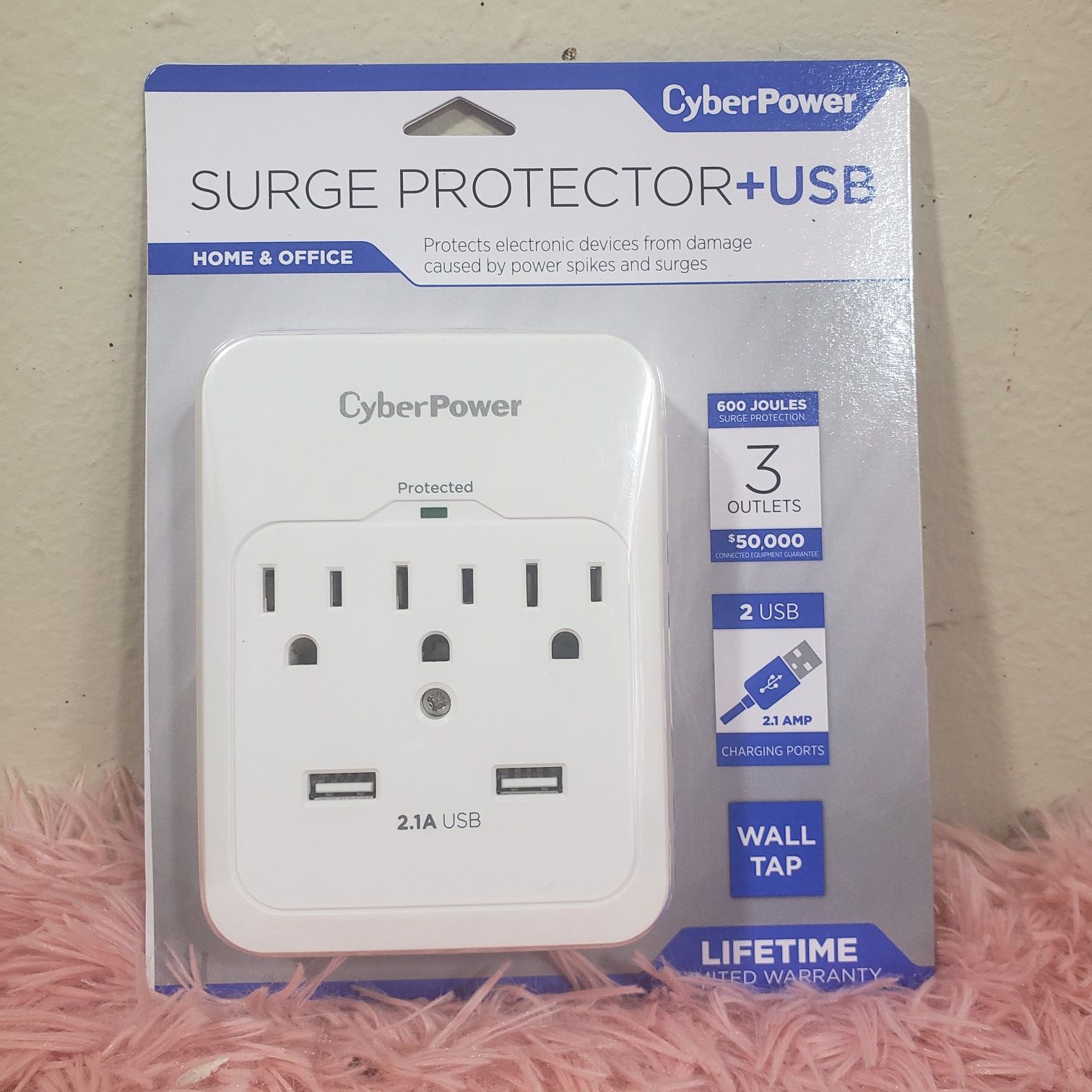 Cyberpower surge protector +usb NEW