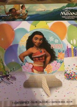 Moana centerpiece