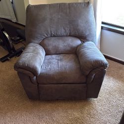 Free Recliner 