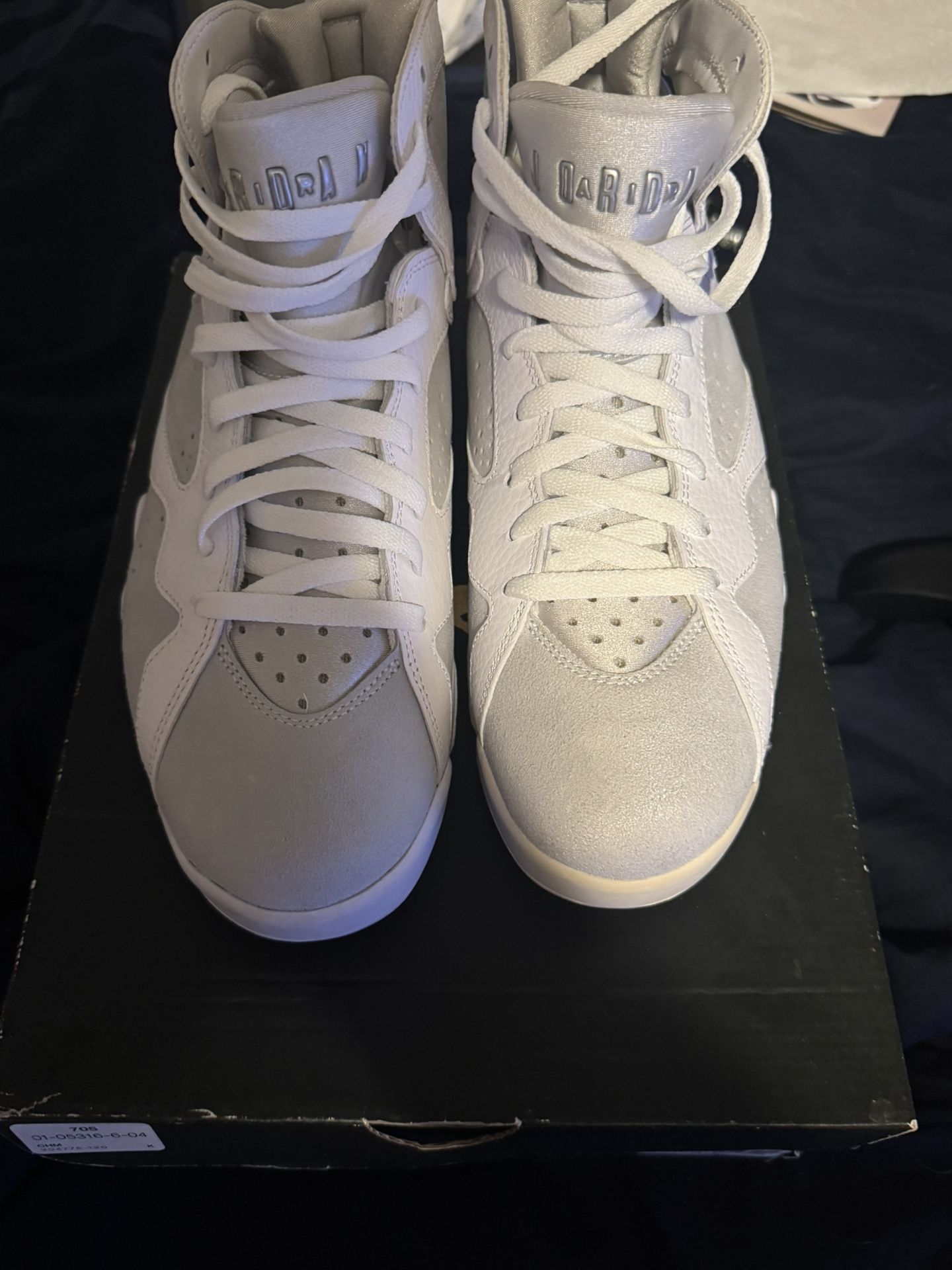 Jordan 7 Retro Pure Platinum 