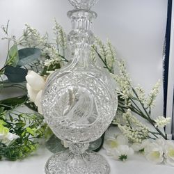 Hofbauer German “Byrdes” Brilliant Cut Crystal Decanter Pedestal Base w/ Original Stopper – 13.5” ✨ 