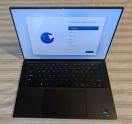 Dell XPS 15 9530 Laptops