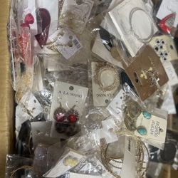 10000 Pairs Of Women Assorted Styles Earrings. Brand New Overstock