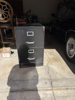 2 drawer filing cabinet with key