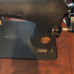 Singer sewing machine 1967